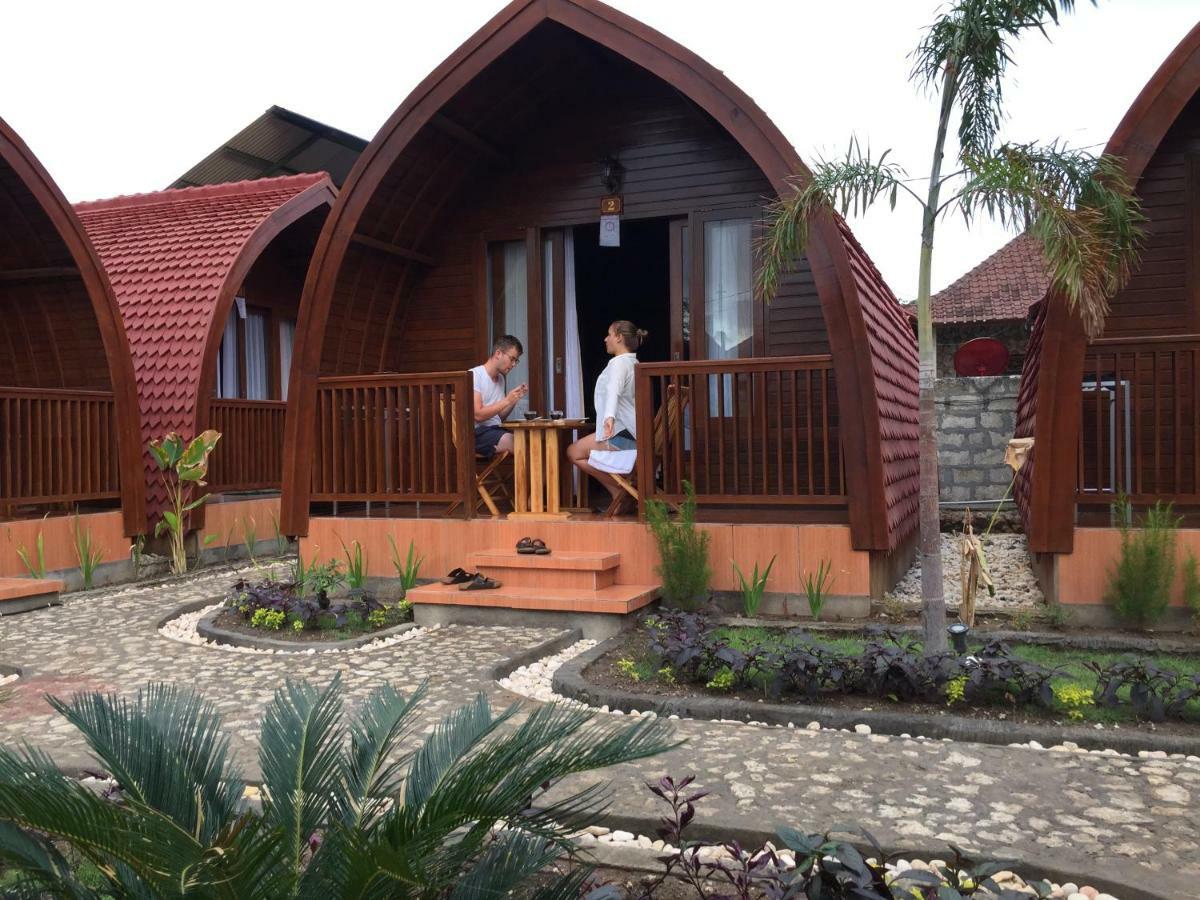 Lotus Bungalow Hotel Nusa Penida Exterior photo